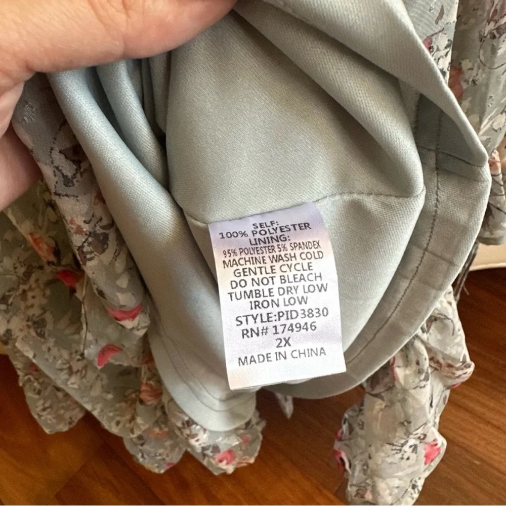 Chic Soul Boutique smocked dress - Picture 2 of 3